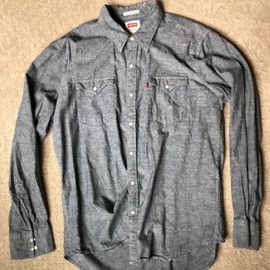 Levis Button Down